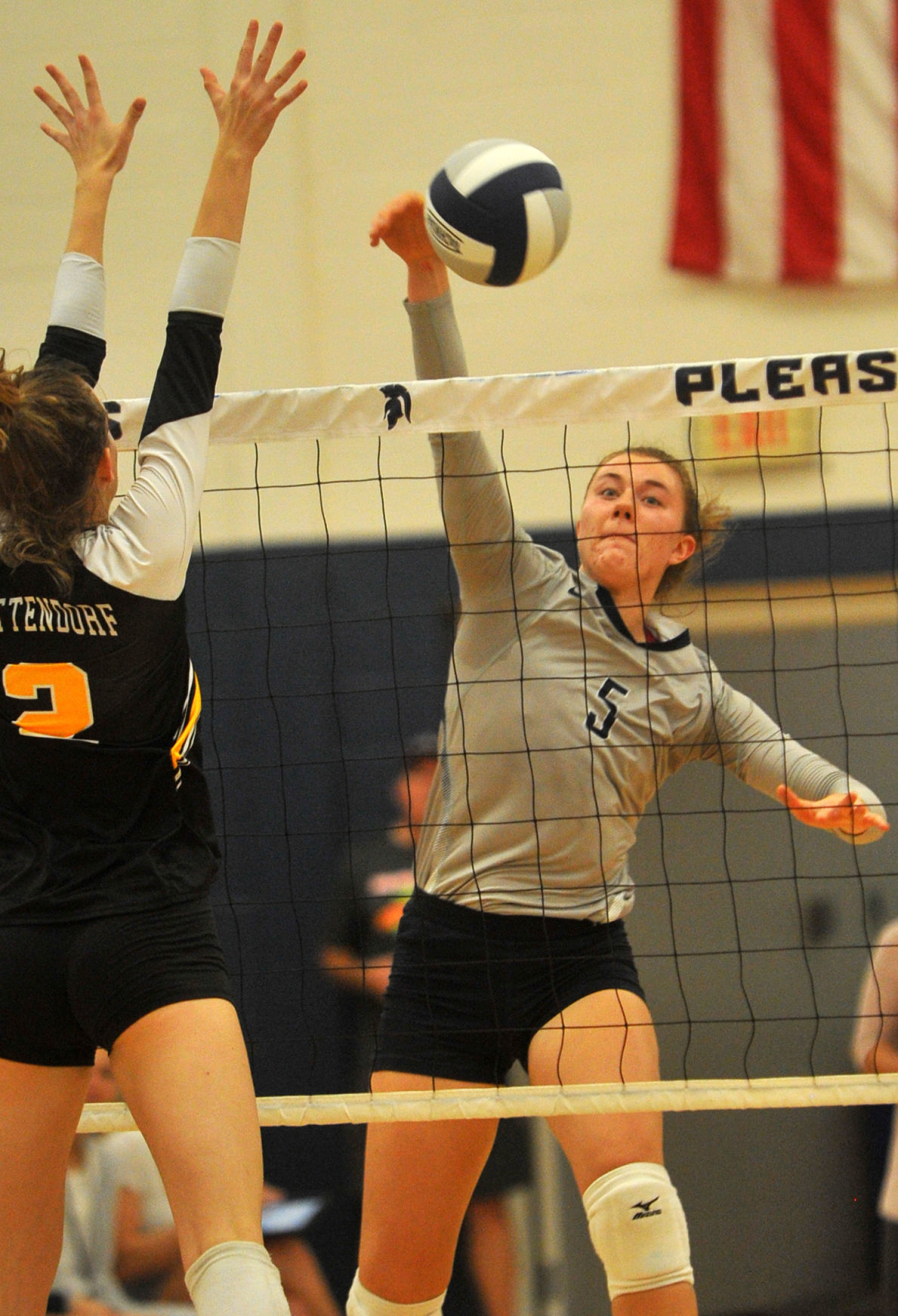 Bettendorf at Pleasant Valley volleyball